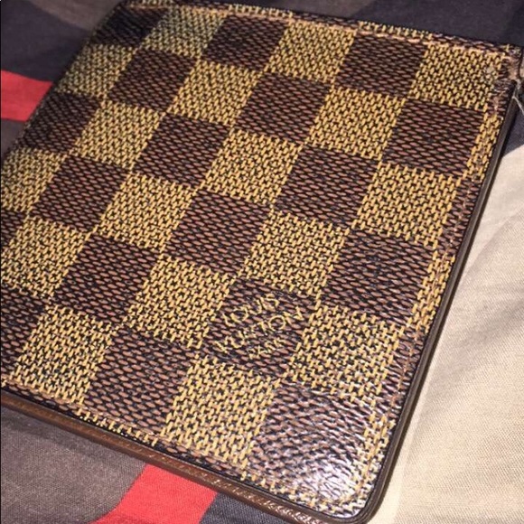 Louis Vuitton wallet - Picture 1 of 7
